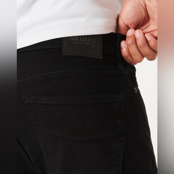 NWT Hollister No Fade Black Distressed Destroyed Athletic Skinny Jeans, 31 X 32 - Picture 3 of 12